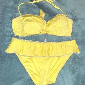 Cute Detailed Yellow Bikini